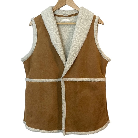 Maurices Jackets & Blazers - Maurices Faux Suede Sherpa Vest Womens XL Brown Tan Casual Outdoor Fall